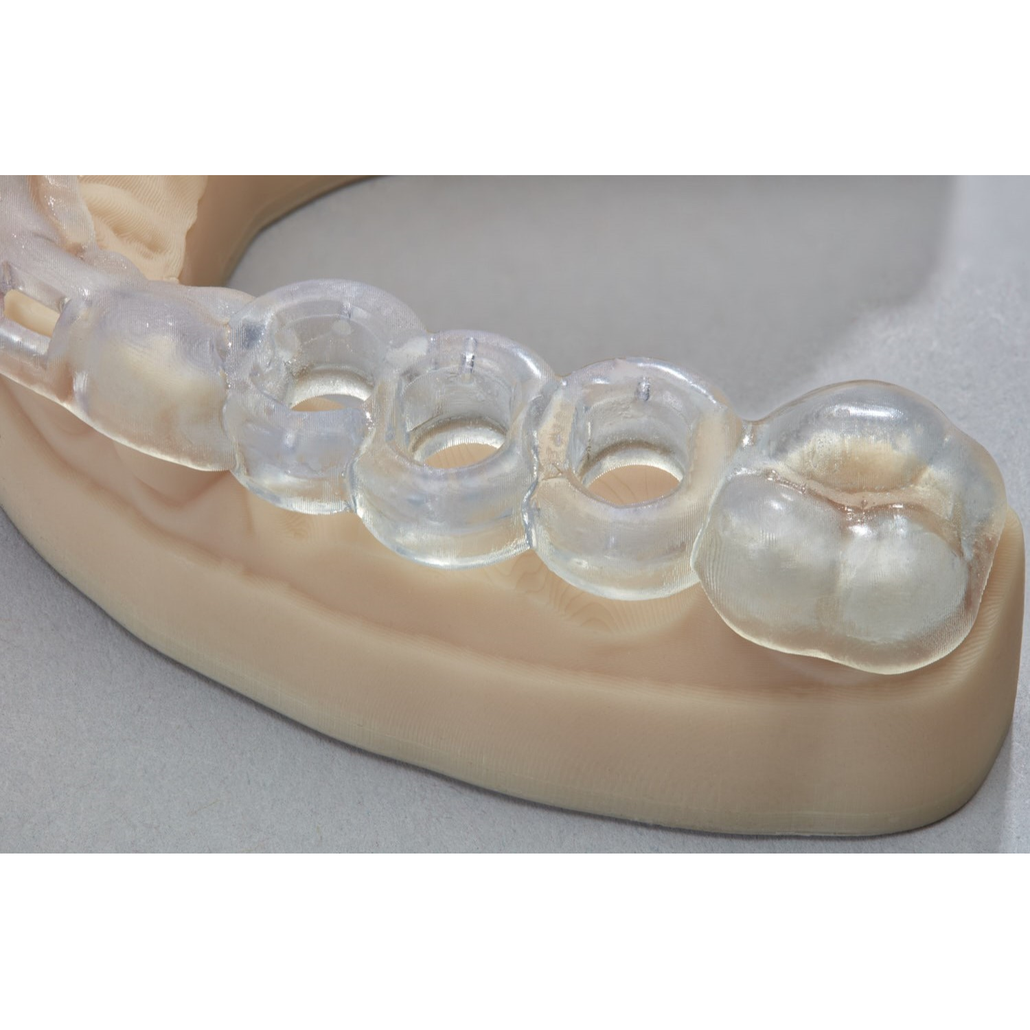 Whip Mix VeriGuide OS Clear, 1 kg Garland Dental Services